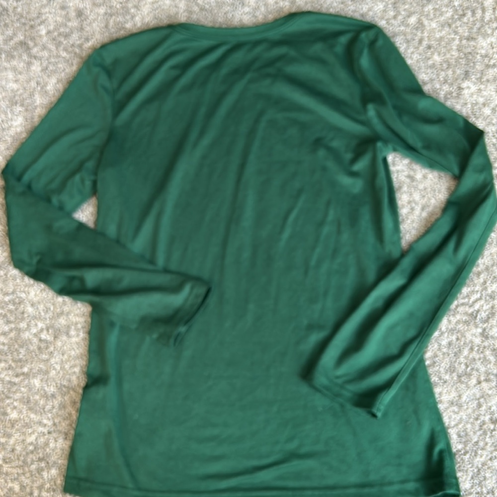 The Nike Tee long sleeve ladies dry fit medium green shirt - Picture 5 of 5